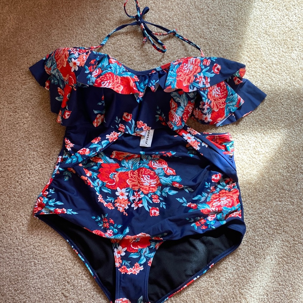 Cocoship bathing suit